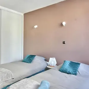  Appartement Grand Et Beau T5 Spacieux